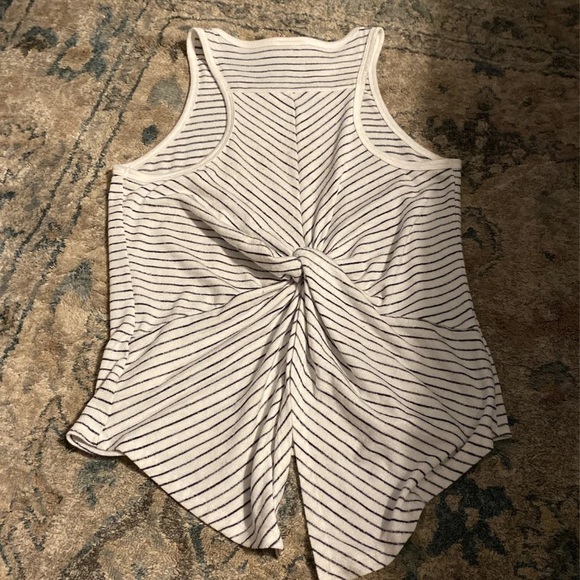 Striped tank top - Picture 3 of 3